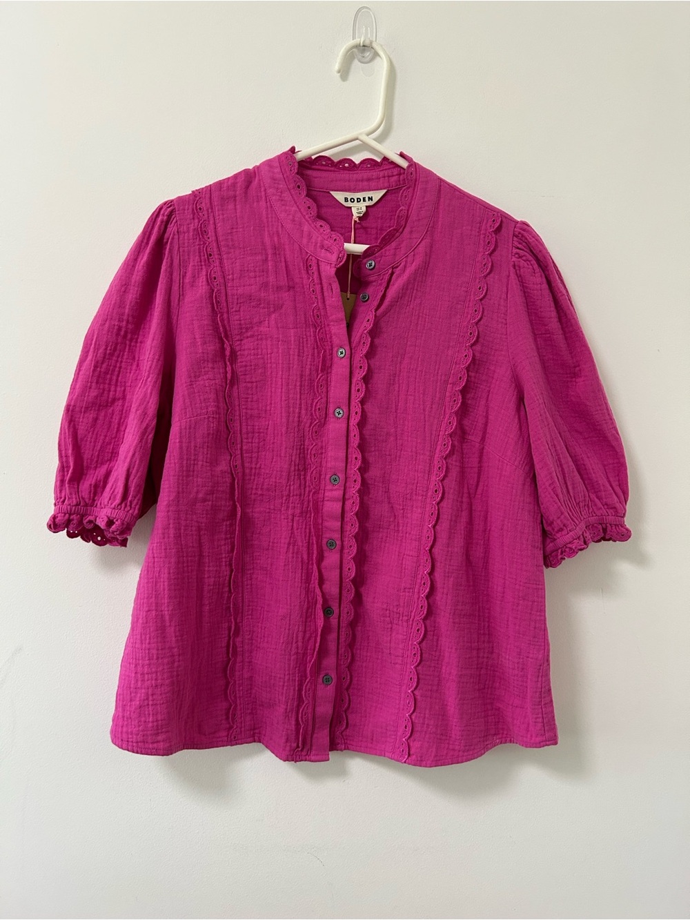 Boden Magenta Button-Front Scalloped Popover